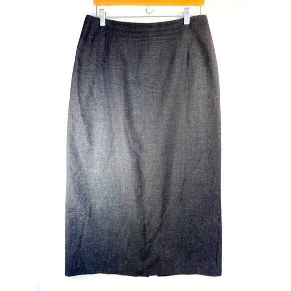 Briggs Dresses & Skirts - BRIGGS Wool Skirt Grey Lined Size 12 Classic Preppy Office Core Secretary